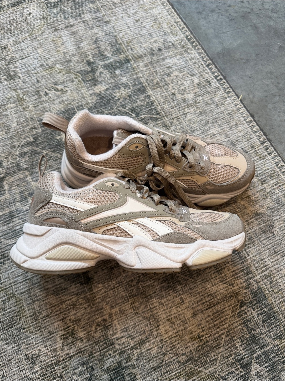 Reebok tennis